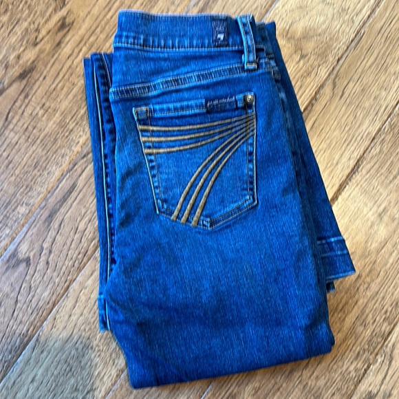 “For all Mankind 7” dojo size 25 - Picture 1 of 7